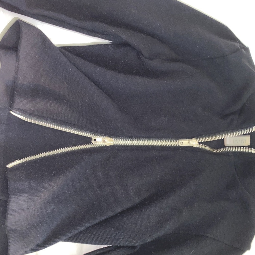 black both way zip up